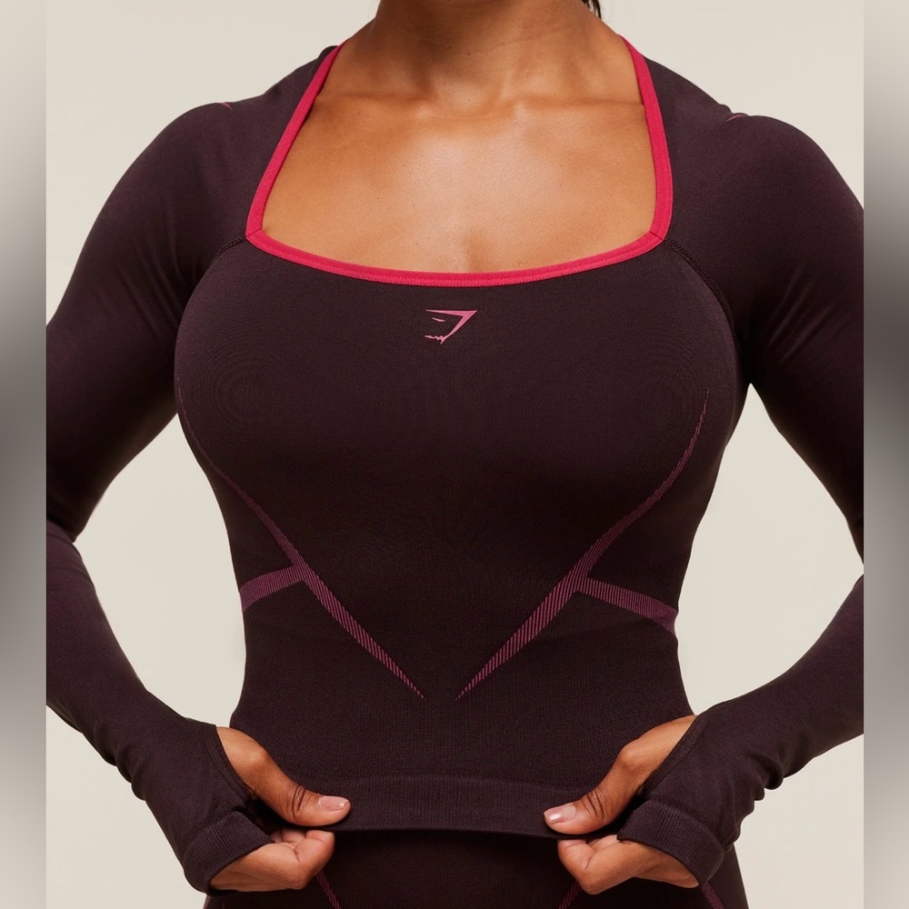 🦈Gymshark Seamless Long Sleeve Top With Thumb Holes🦈